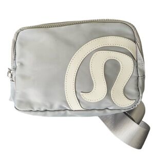 Lululemon Everywhere Belt Bag 2L Gray/White Logo W/ Logo  New W/ TAGS